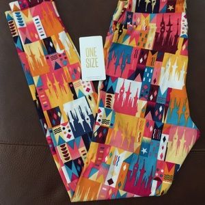 Lularoe Disney Castles NWT Sz OS